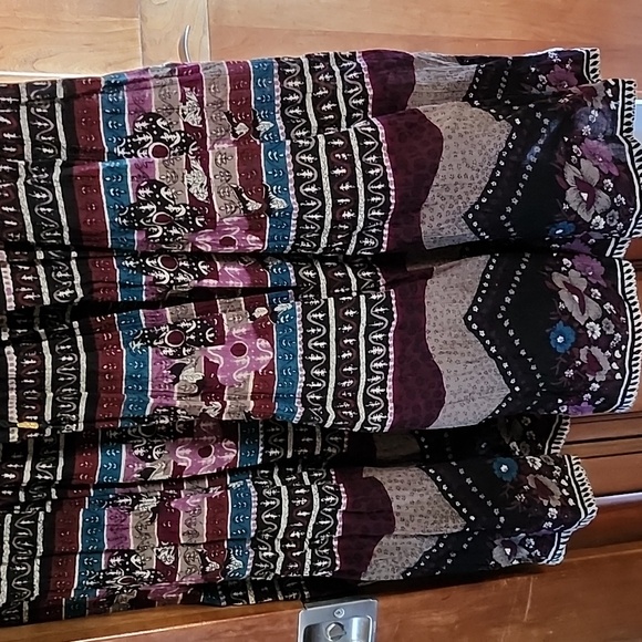 NWOT Long Boho Warm Fall Color Stretch Waist Skirt Size Small - Picture 9 of 11